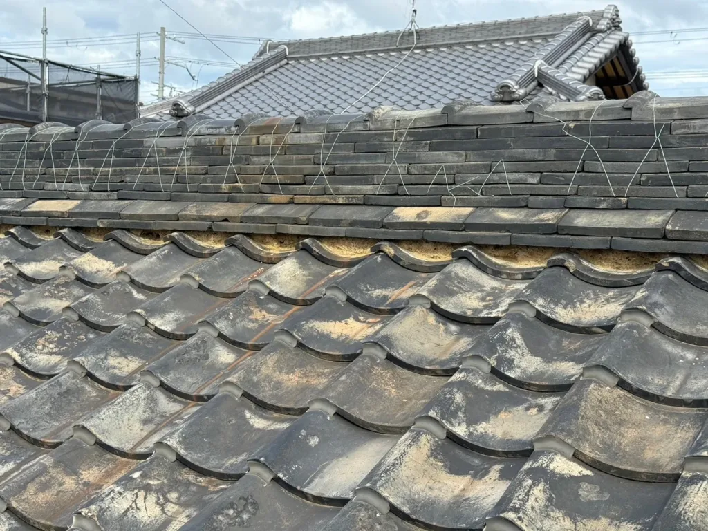 大阪府和泉市 O様邸｜屋根瓦漆喰工事（施工前）