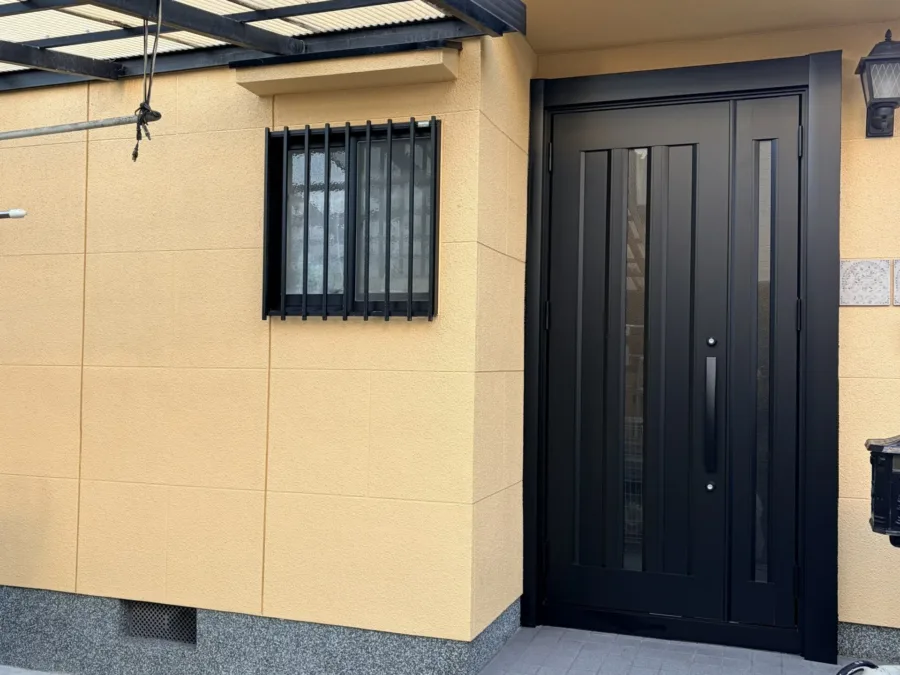 大阪府堺市北区 K様邸｜玄関ドア交換（施工後）