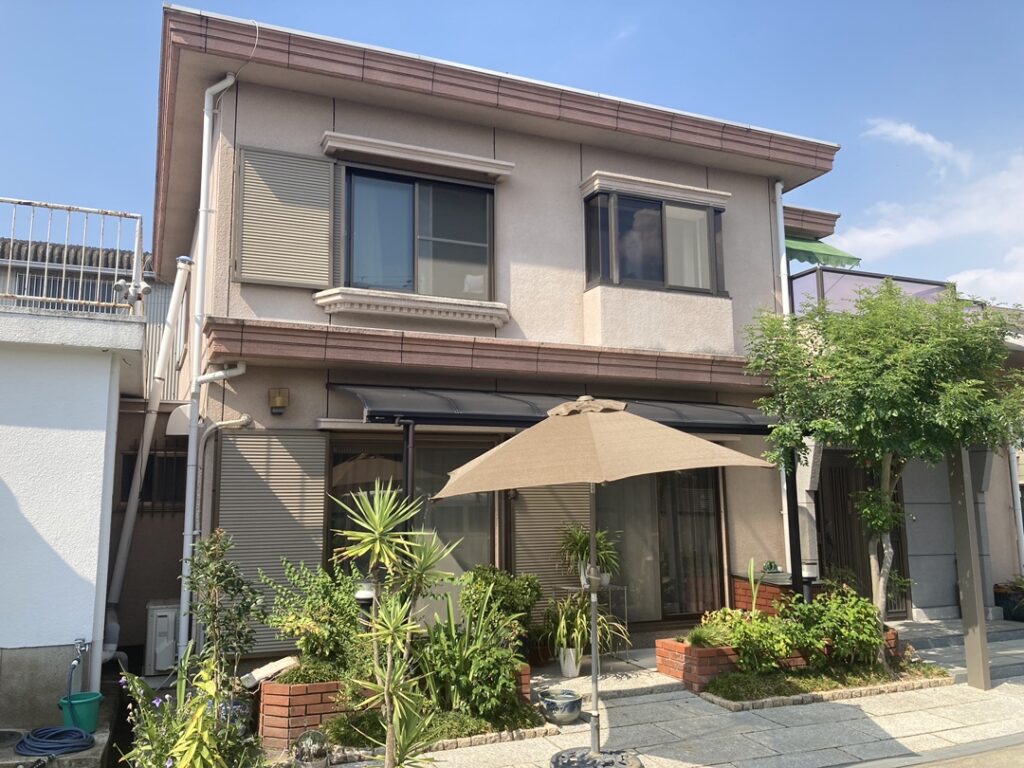 大阪府和泉市 M様邸｜陸屋根 遮熱防水工事・外壁塗装（施工前）